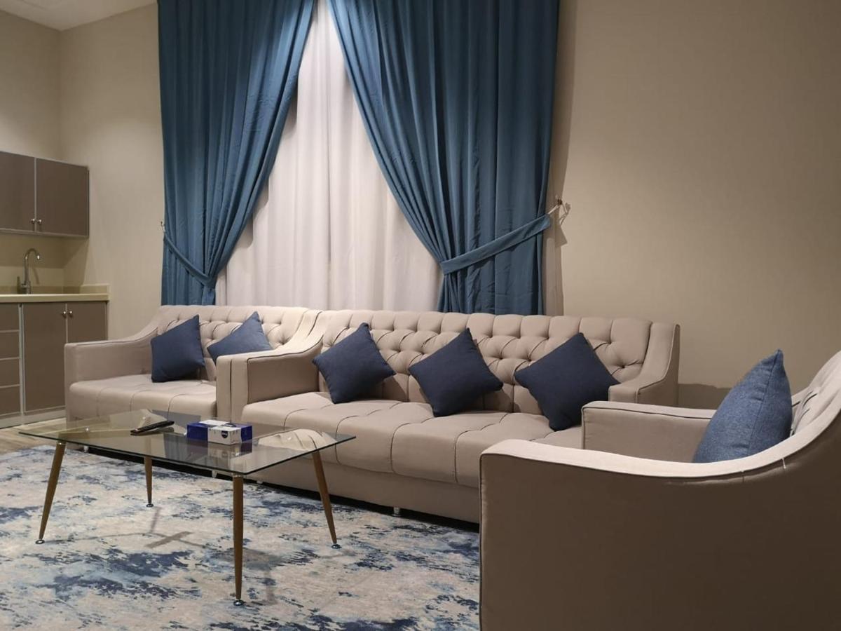 Makarem Hotel Apartments Riyadh Bagian luar foto