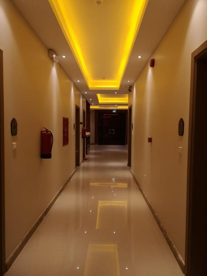 Makarem Hotel Apartments Riyadh Bagian luar foto