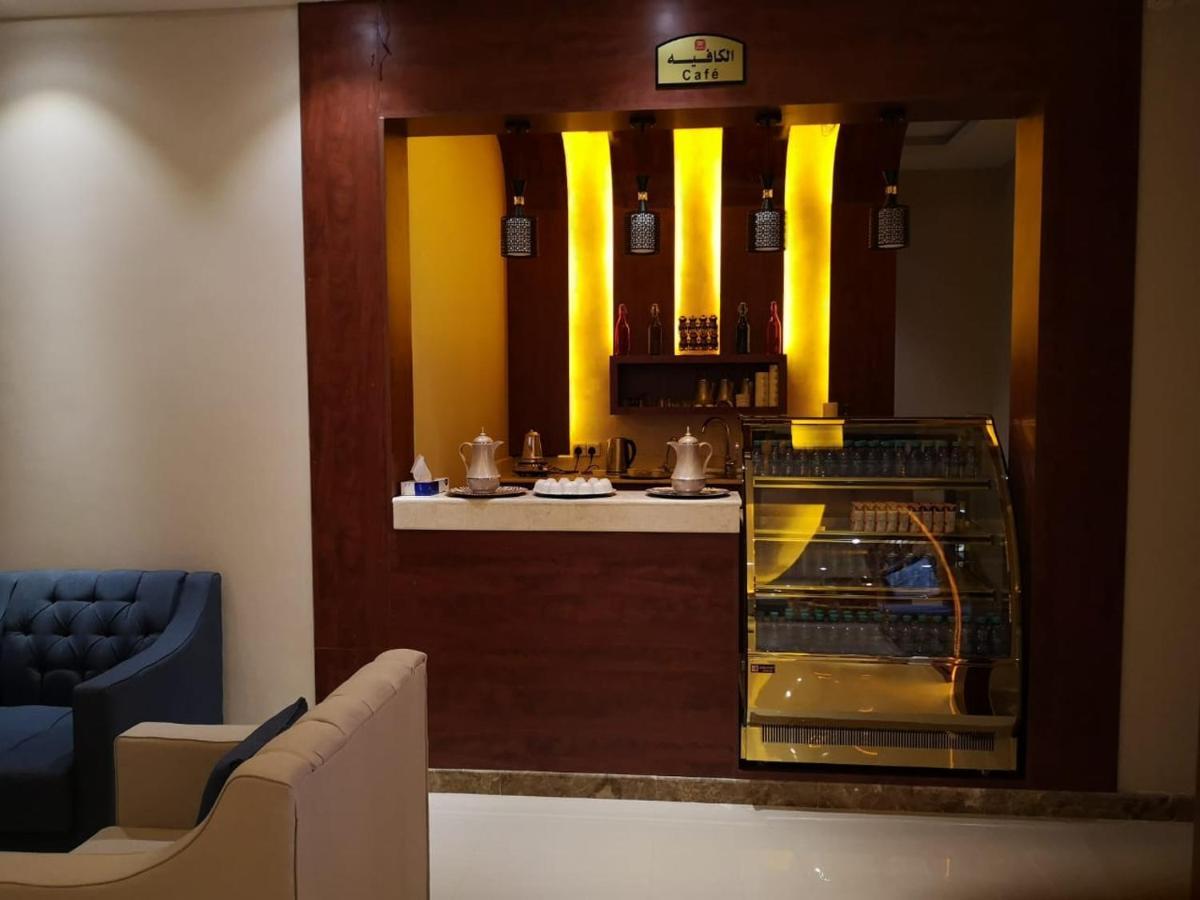 Makarem Hotel Apartments Riyadh Bagian luar foto